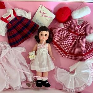 Madame Alexander Wendy Loves Being Loved, Ltd. Edition Gift Set, 1992